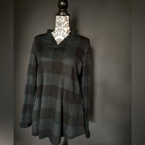 The Mint Julep Maternity Flannel. Medium.